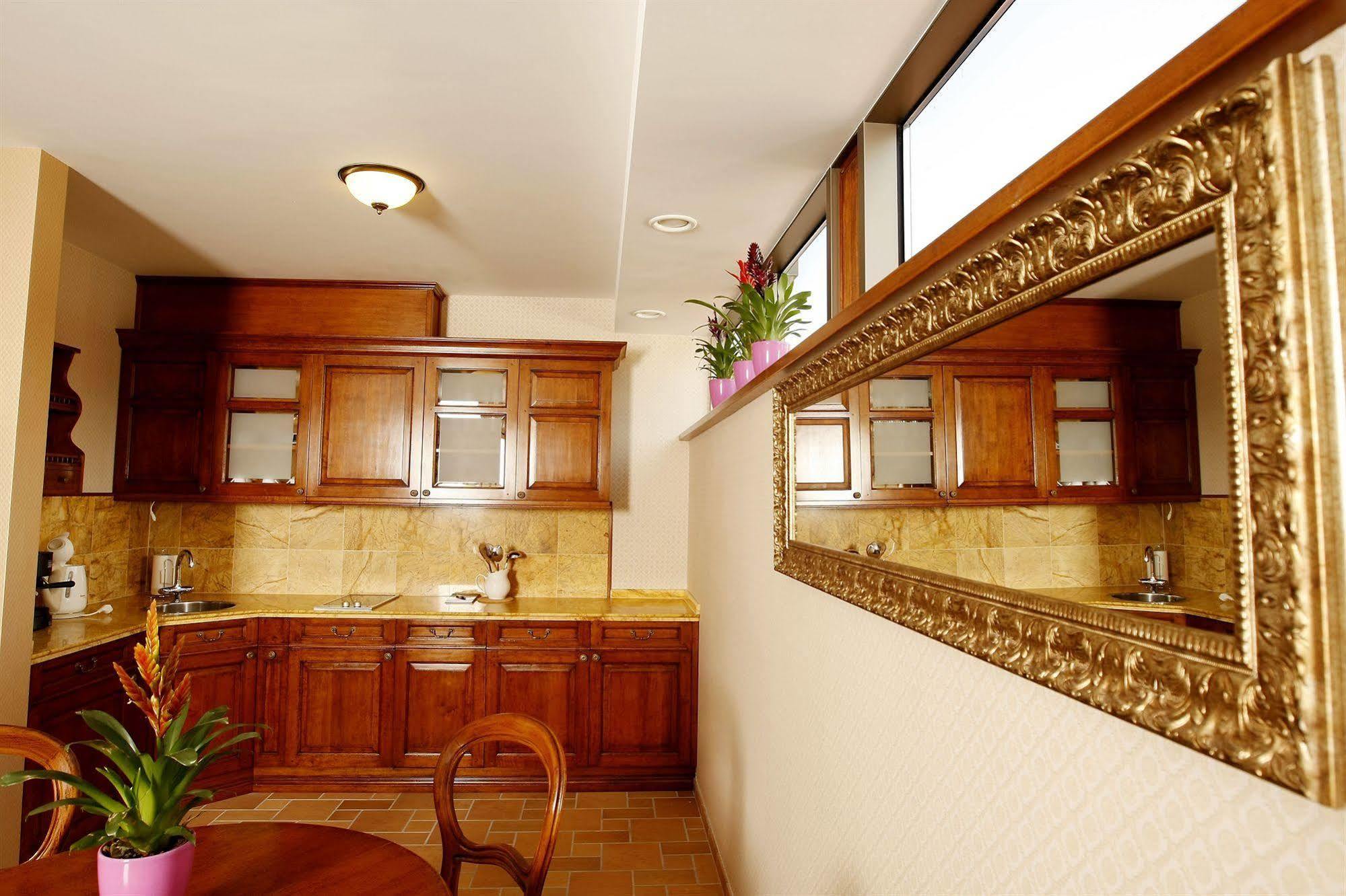 Friedricho Pasazas Hotel Klaipėda Esterno foto