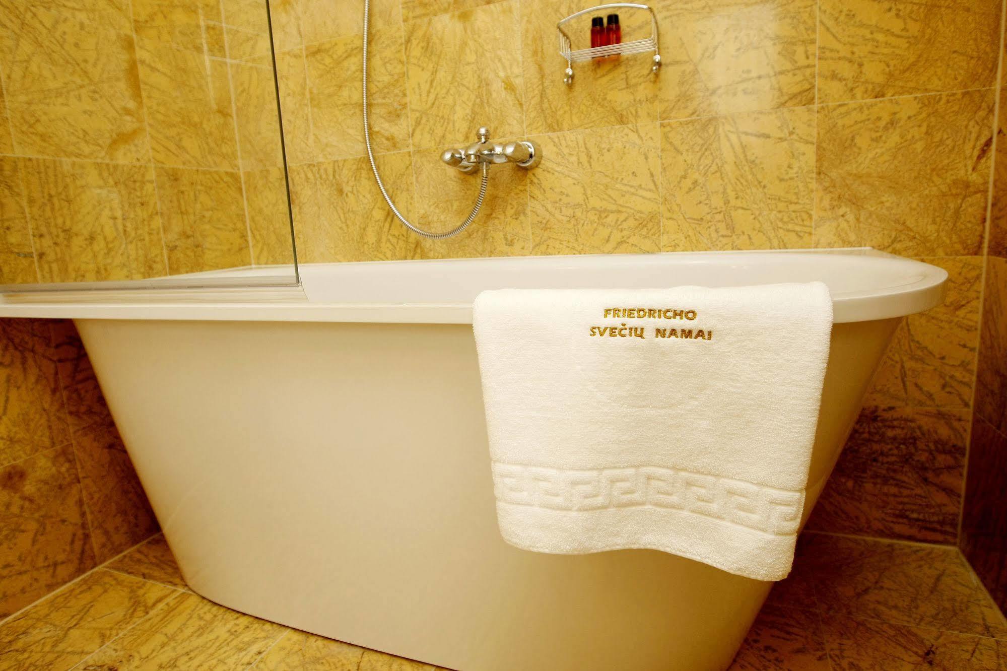 Friedricho Pasazas Hotel Klaipėda Esterno foto