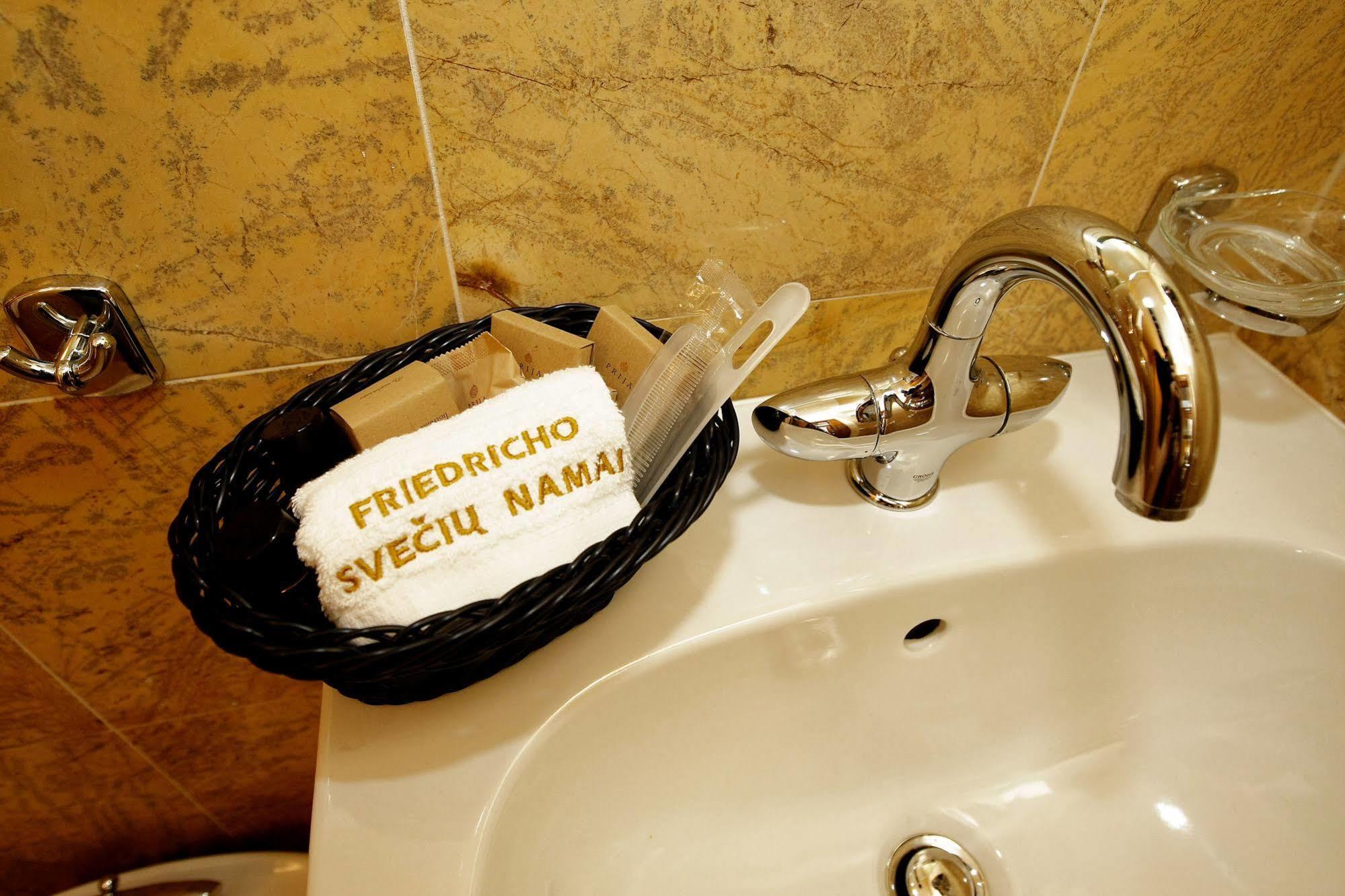Friedricho Pasazas Hotel Klaipėda Esterno foto